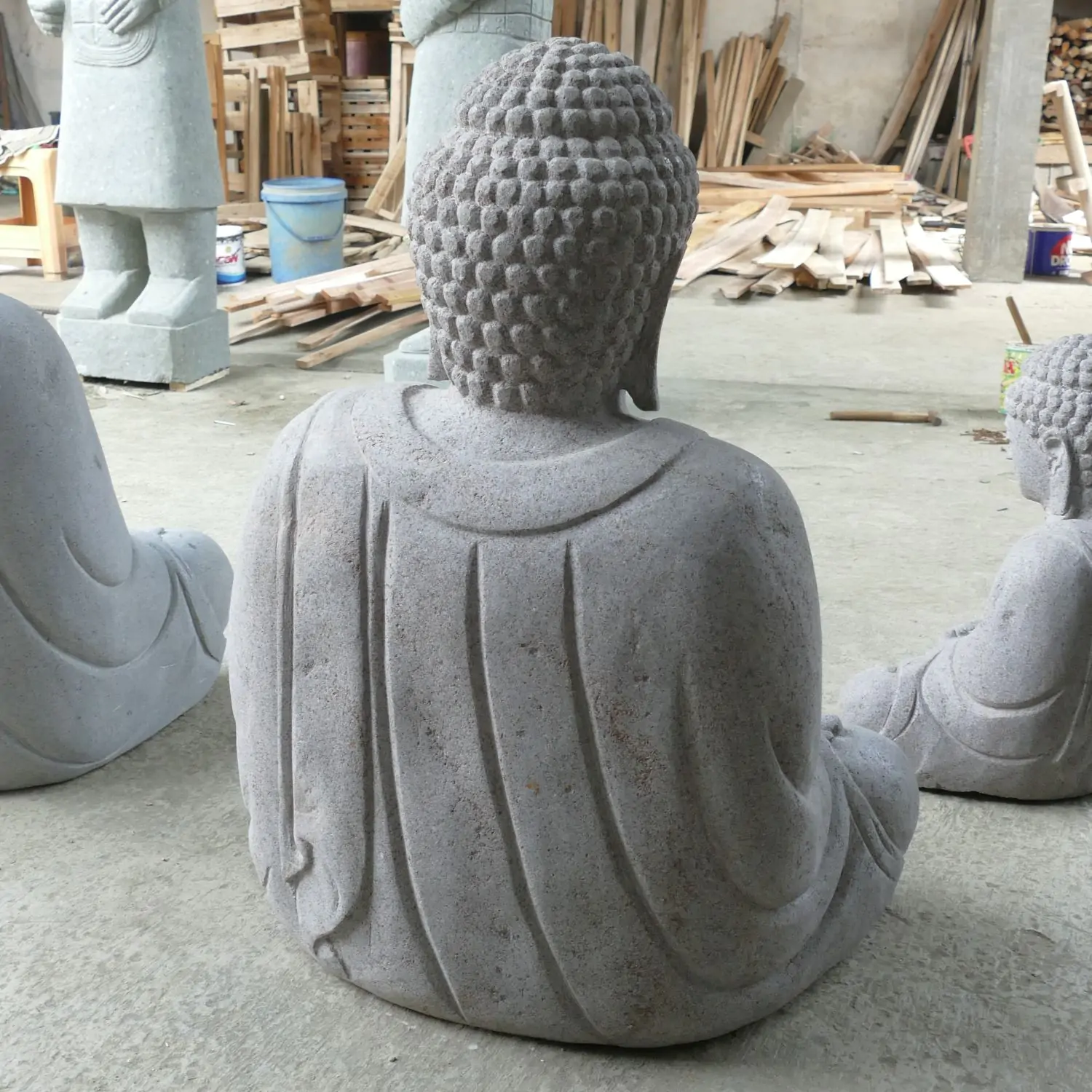  Product image 6 of the product “Seated Japanese Buddha made of Riverstone in Dhyana position - gesture of meditation, H. 81cm ”